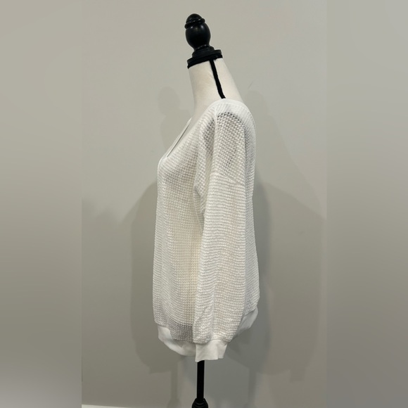 Adreamly V-Neck Sweater - Picture 3 of 4